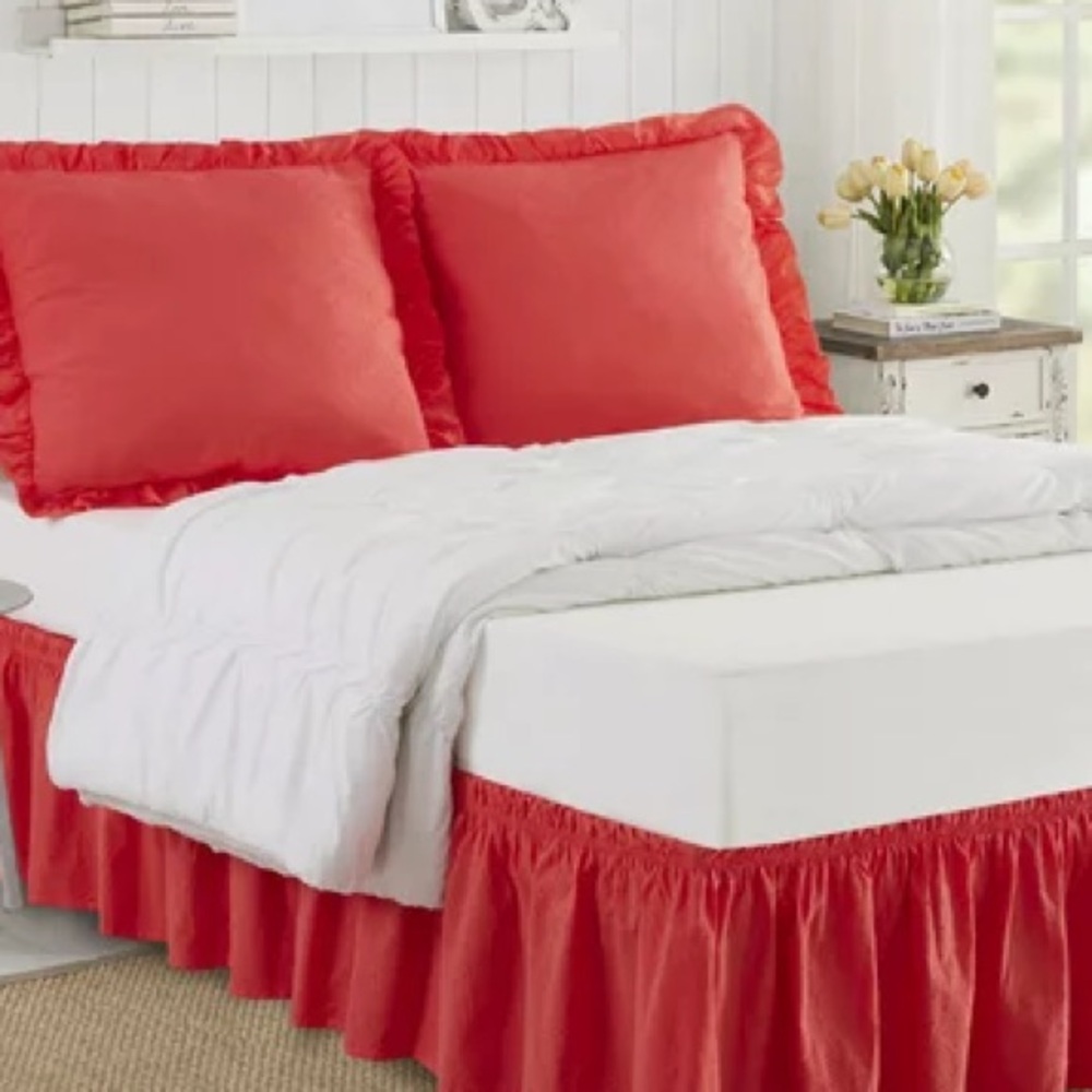 🌺 New The Pioneer Woman Coral/Red Cotton Swiss Dot 3-Piece Bedskirt & Sham Set
